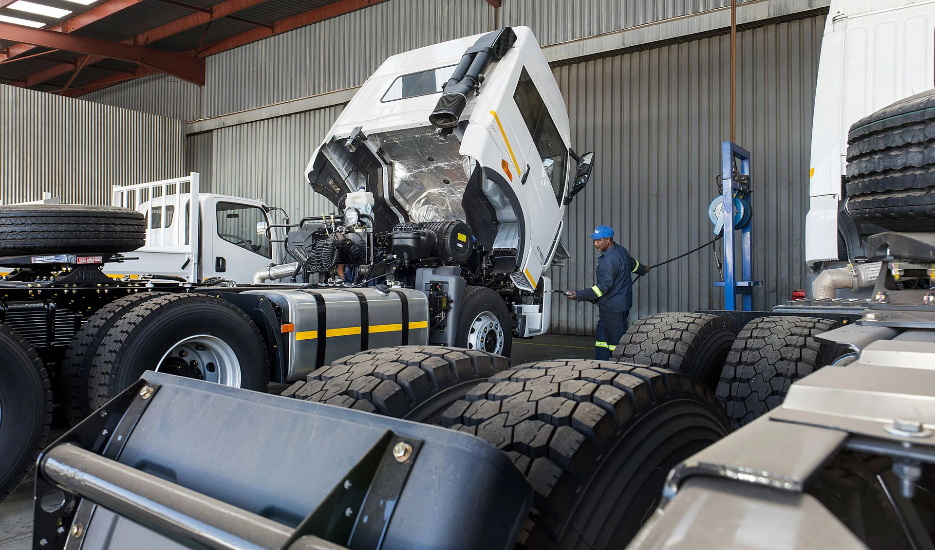 FAW-Trucks-51